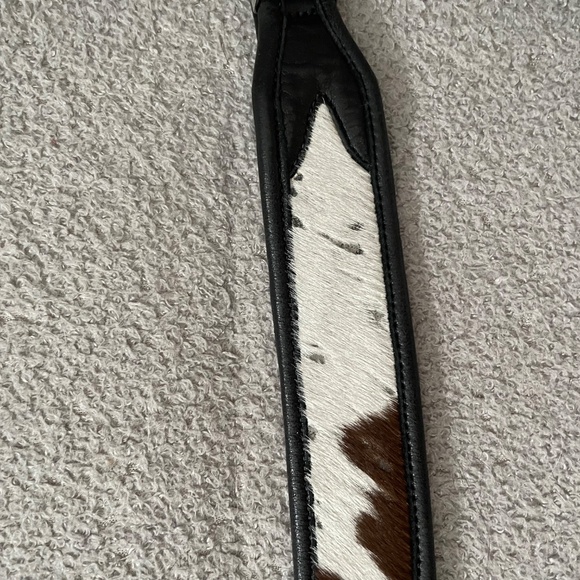 Vintage Genuine Cowhide and Leather Black Belt - Picture 4 of 8